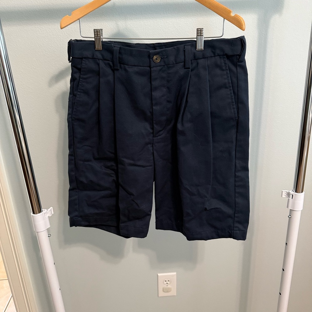 Roundtree & Yorke Navy Flat Front Shorts